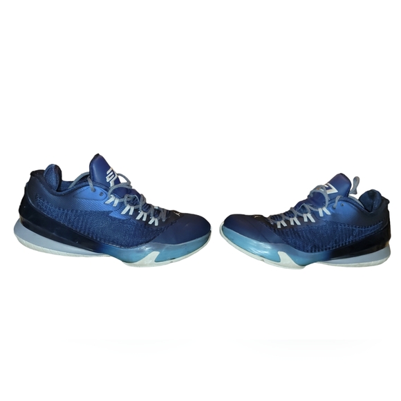 Nike Jordan CP3.VIII Basketball Shoes - Picture 3 of 8